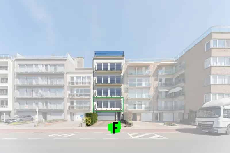Stijlvol gerenoveerd appartement te huur op de Elisabethlaan te Oostende.
