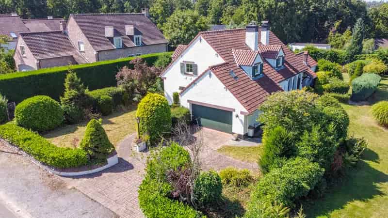 
                                                                    Huis
                                                                             te koop te Chaumont-Gistoux
                                                                