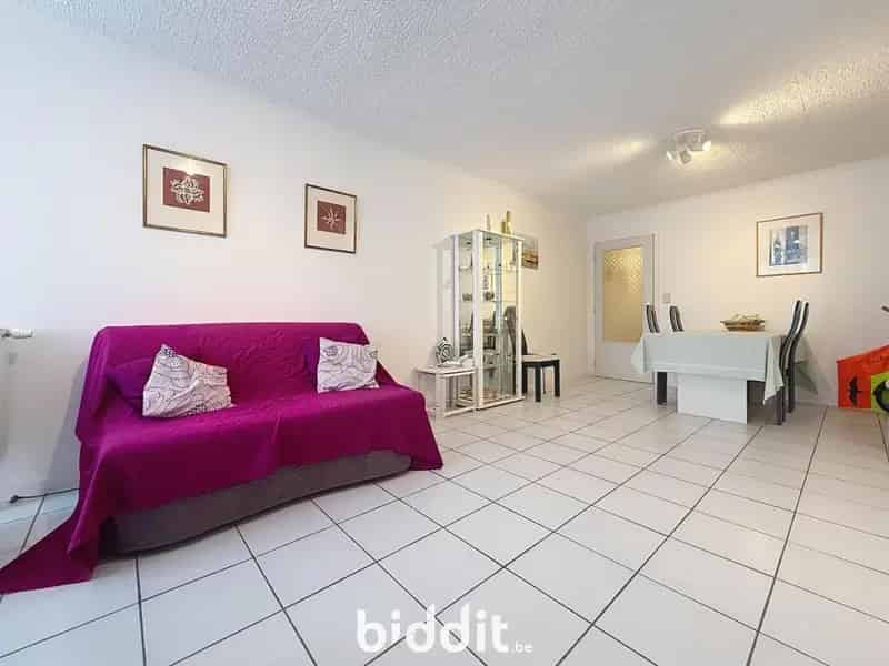 INSTAPKLARE BEMEUBELDE STUDIO