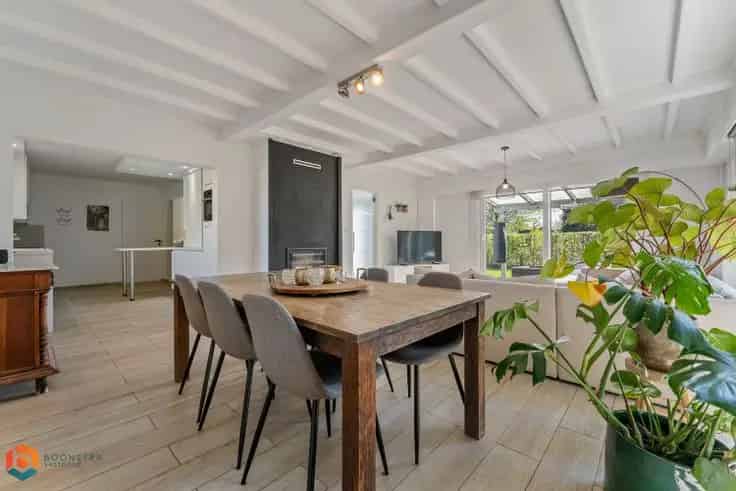 Huis Te Koop Sint-Katelijne-Waver 4 slaapkamers Tuin Zwembad