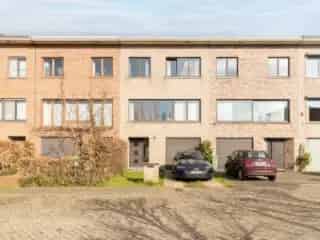 Huis te koop Wilrijk - Instapklare woning met 3 slaapkamers en tuin