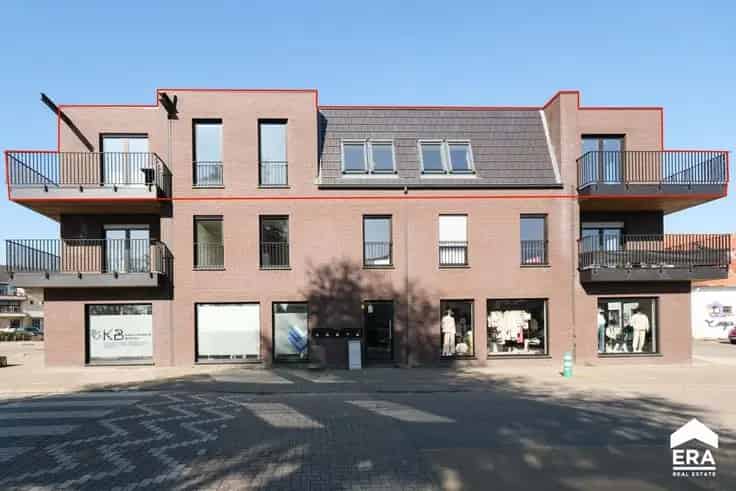 Penthouse te koop Houthalen-Oost: 3 slaapkamers, 2 terrassen, zonnepanelen