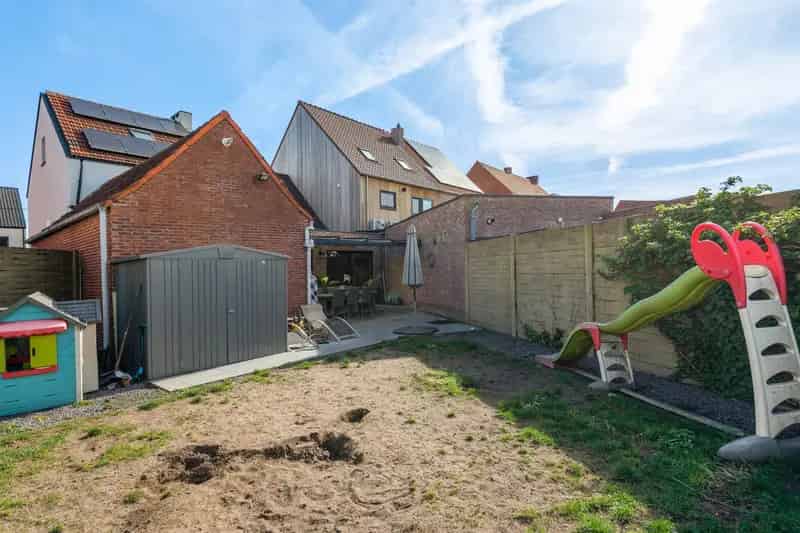 Fijne gezinswoning met 2 tot 3 slaapkamers en zonnige tuin
