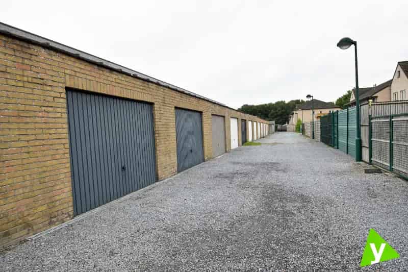 Garage / parking te koop in Eeklo