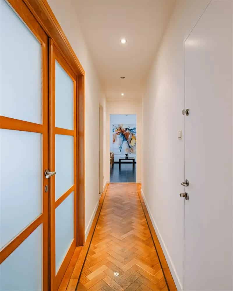 Karaktervol appartement met authentieke elementen op toplocatie