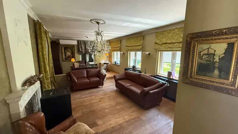 Villa gelegen in een rustige wijk