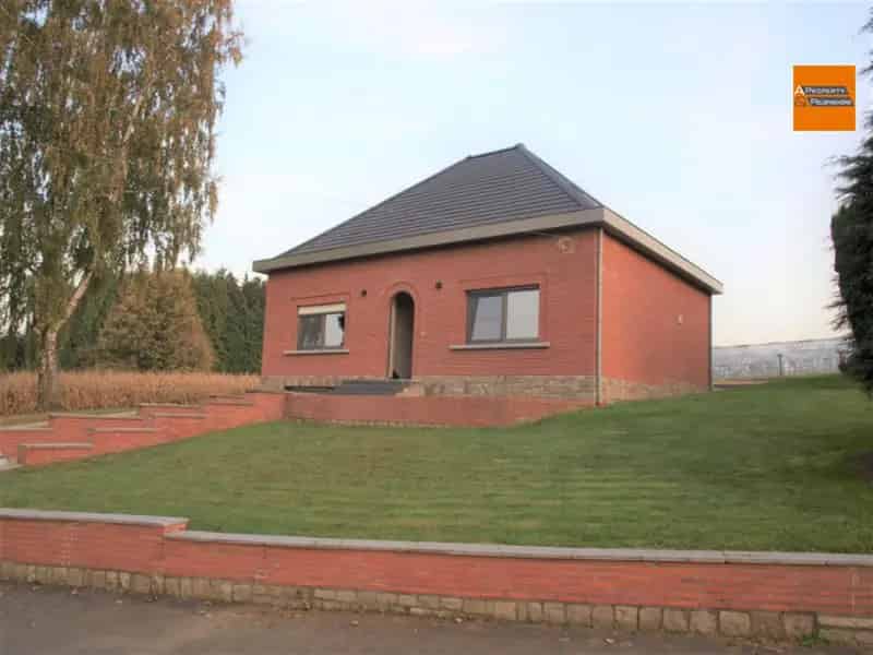 Gerenoveerde woning landelijke omgeving