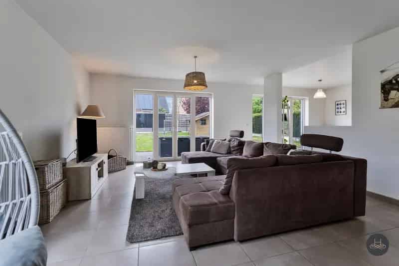 Ruime woning met 3 slaapkamers