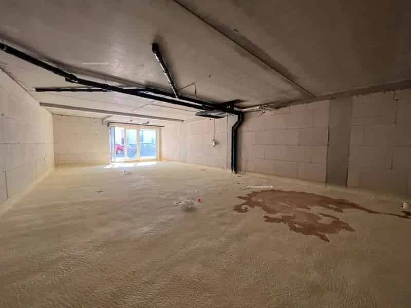 Nieuwbouw handelspand te koop in Doornzelestraat 23 Gent