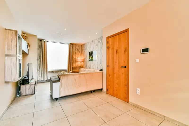 Gerenoveerde woning op een topligging!