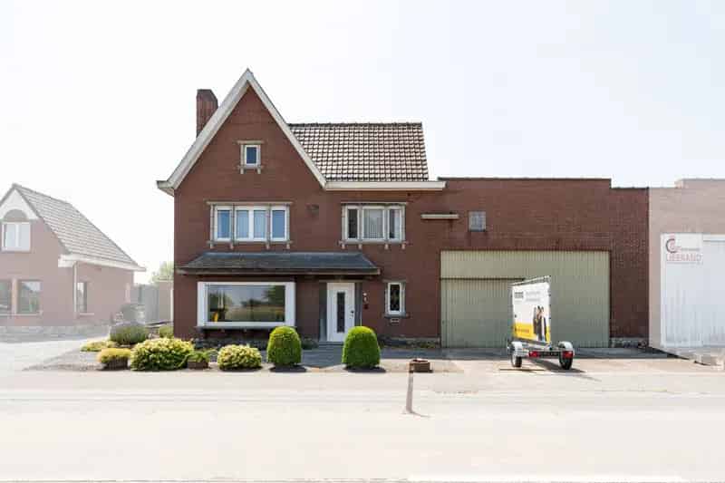 Statige woning met ruime loods