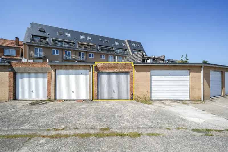 Garage te koop - Breendonklaan 22+, 8450 Bredene 