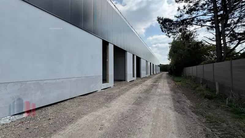 Nieuwbouw bedrijfsgebouw te koop in Puursesteenweg 374 Bornem