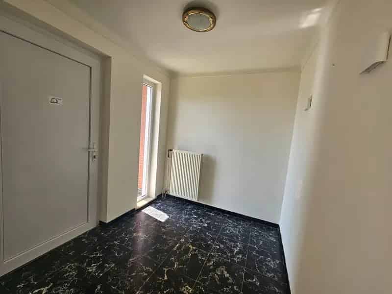 Gerenoveerde Laagbouwwoning 3 Slaapkamers Ruime Tuin Garage