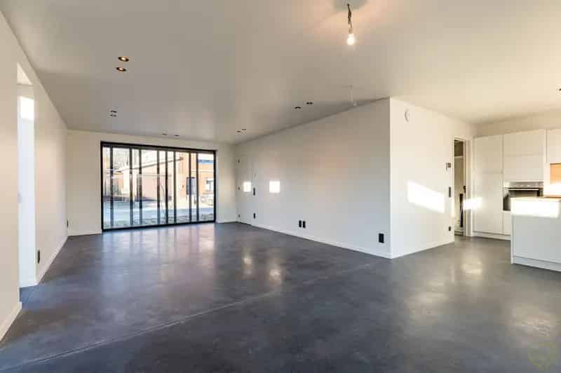 Uitzonderlijke woning te huur te Maldegem met een superieure afwerking.