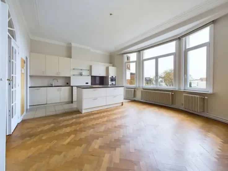 Herenhuis Te Koop