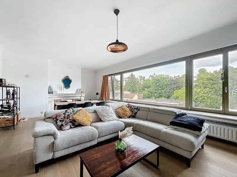 Appartement met twee slaapkamers in Uccle