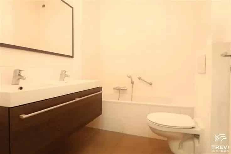 Appartement te Koop 110m", Gelijkvloers 3 slaapkamers Li",ge