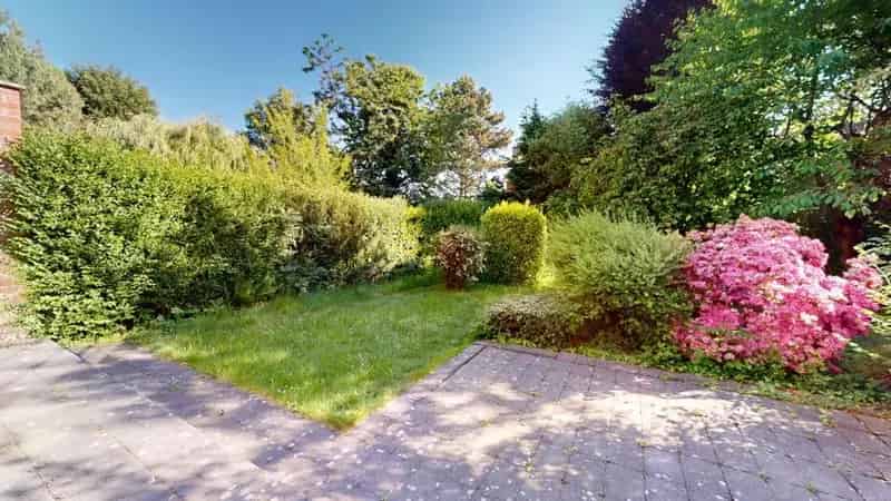 Huis te Auderghem 258m² 4 slaapkamers Nabij winkels