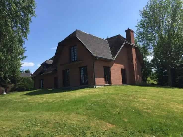 Luxe Villa Te Koop Nabij Chimay
