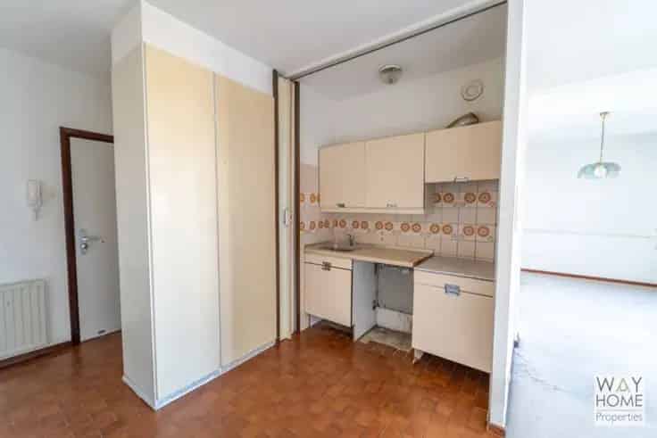 Studio Te Koop