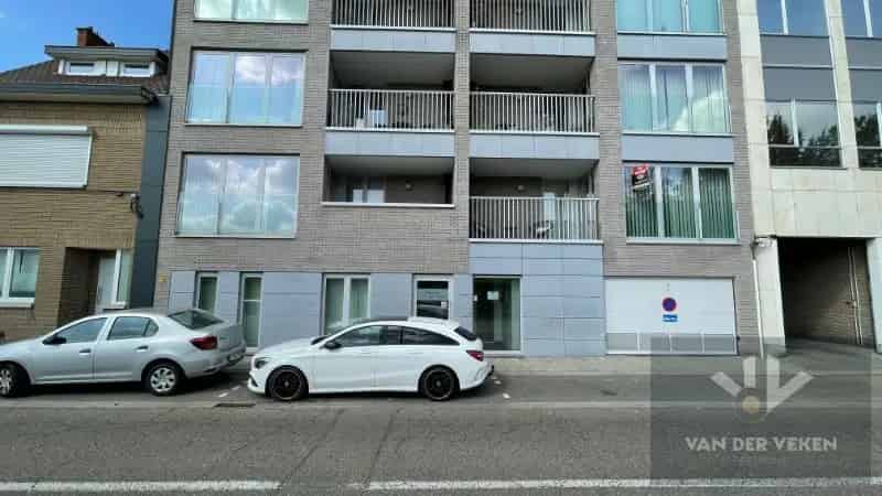 Ondergrondse autostaanplaats vlakbij centrum