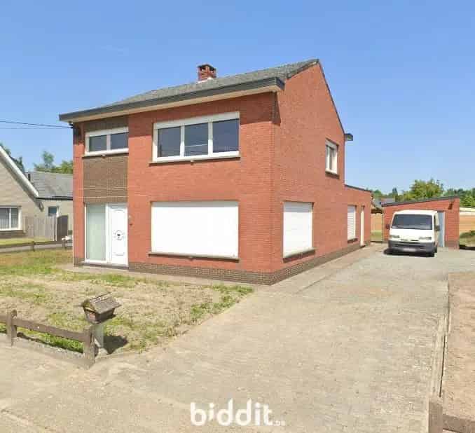 WELGELEGEN WOONHUIS MET TUIN