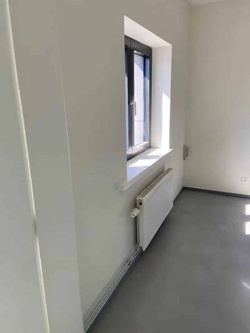 Instapklare kantoorruimte te huur in Asse, Brusselsesteenweg