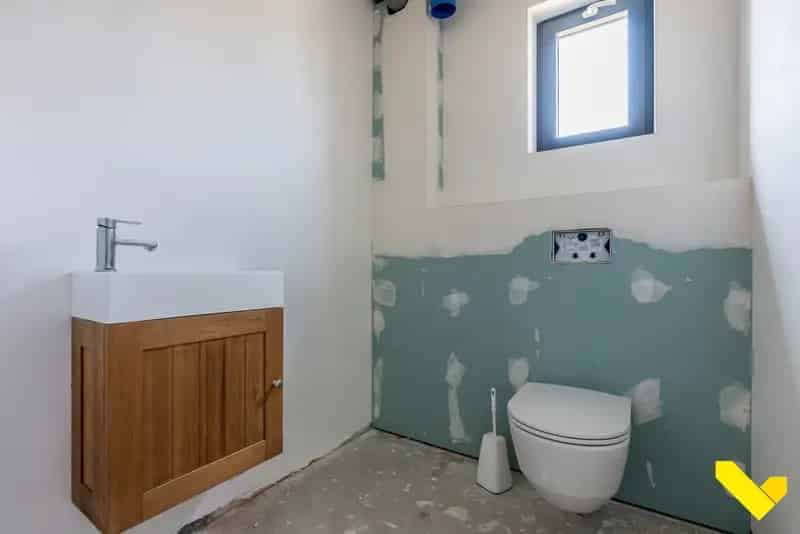 Top Gerenoveerde Woning Met Eindeloze Afwerkingsmogelijkheden.
