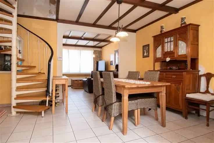 Huis Te Koop