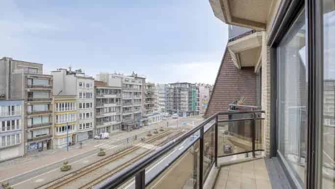 Appartement te koop in Koninklijke Baan 163, Koksijde - Dewaele