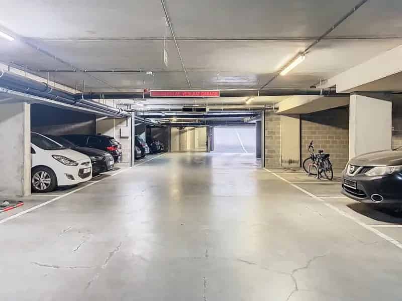 Garage te koop