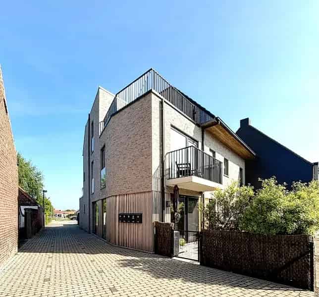 Modern Appartement te Koop - Instapklaar - Ruim Terras - Garage