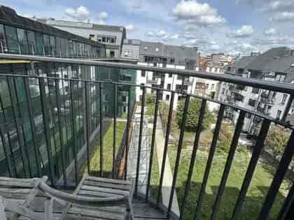 50m² Studio te huur in Europese Wijk - gerenoveerd - terras - kelder