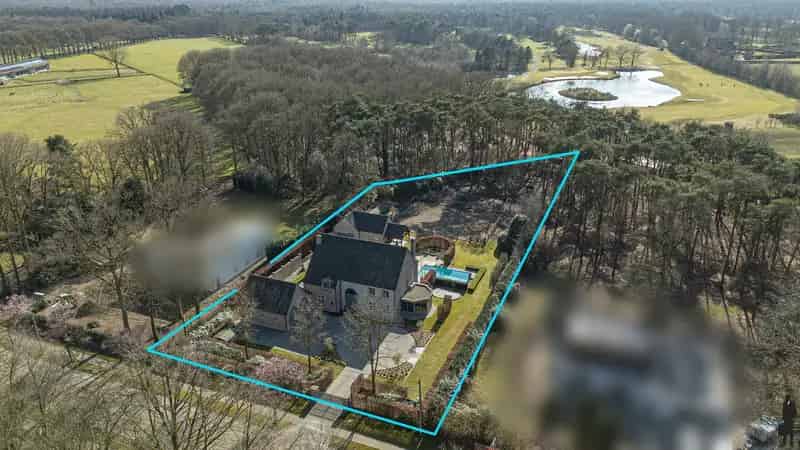 Topvilla met paardenaccomodatie, infinity-pool en 2e woning!