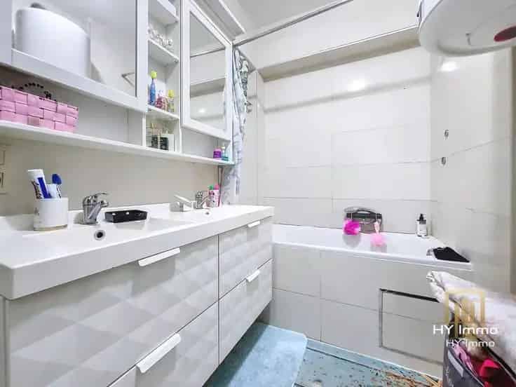 Appartement te Koop Koekelberg 75m2 2 slaapkamers Balkon Kelder