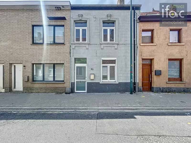 Rijhuis te huur