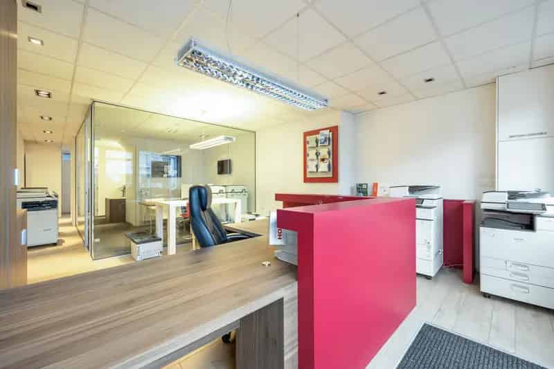 Instapklare kantoorruimte op TOP locatie