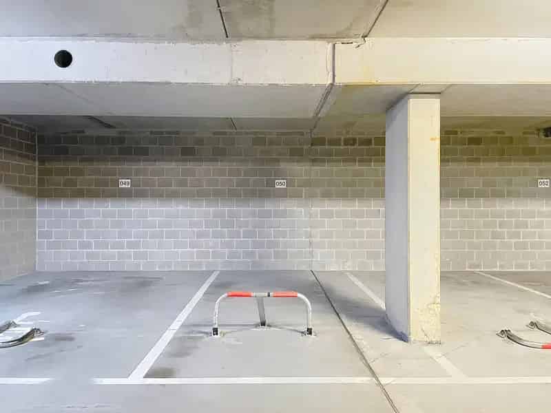 Garage te koop