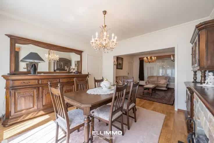 Huis te Koop Heukelom - 3 slaapkamers - Grote Tuin