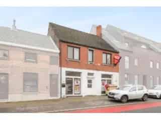Handelspand met Woning te Waasmunster