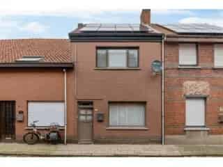 Huis te koop Turnhout - Gezellige woning met tuin en kelder