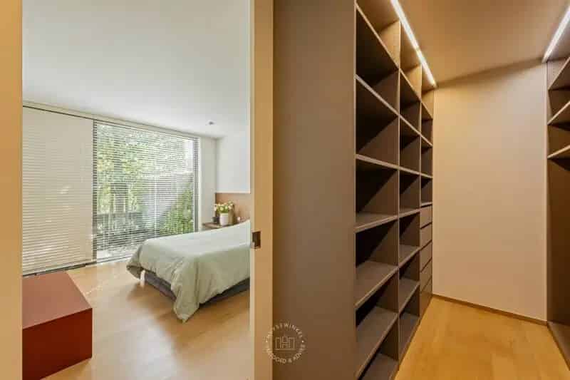 Verfijnde en moderne villa in residentiële omgeving