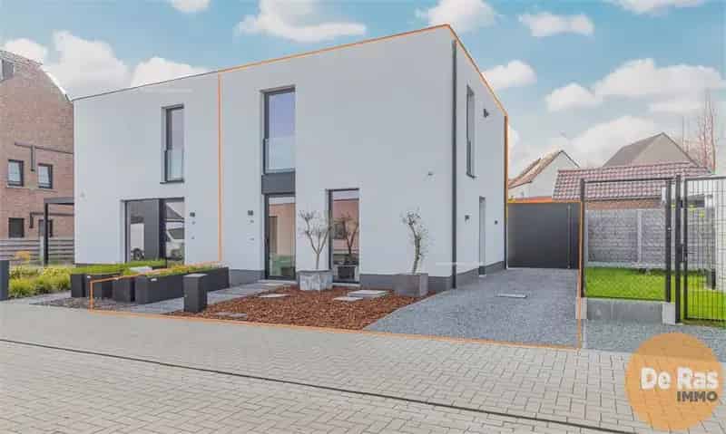 Nieuwbouw huis te koop in Sint-Lievens-Houtem