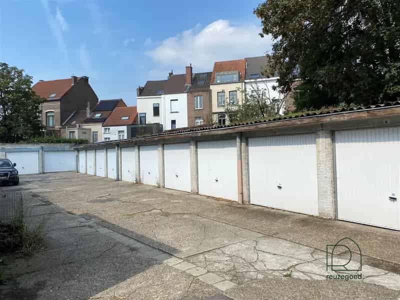 Garage te koop