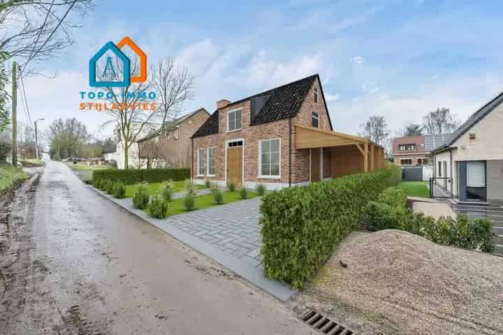 Perceel bouwgrond voor open bebouwing op 5a 27ca