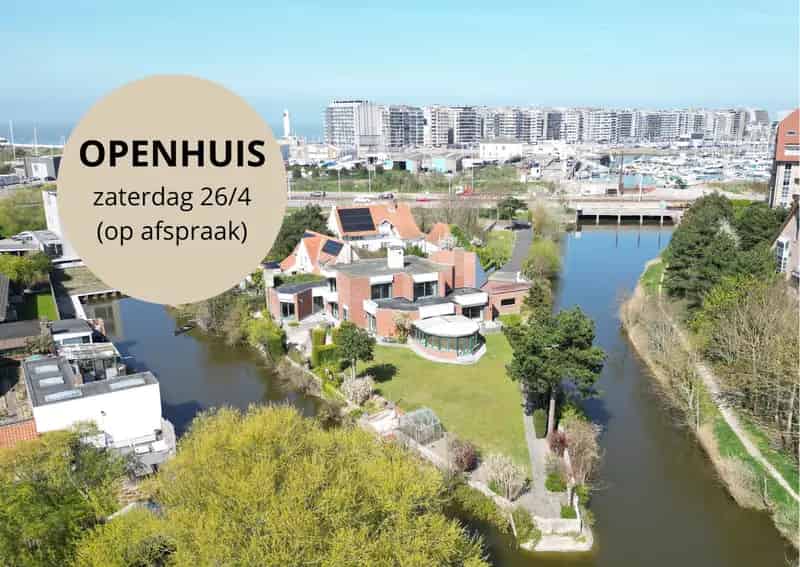 Unieke villa en bijhorend appartement in Blankenberge