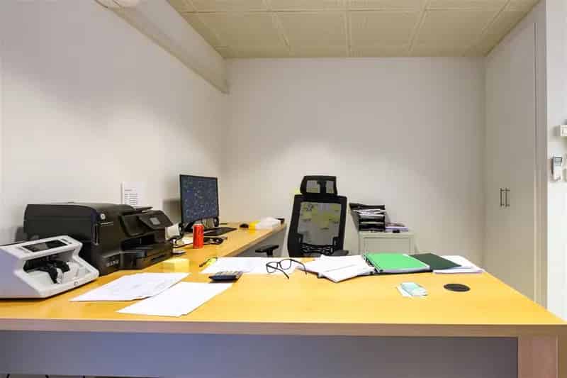 KANTOORRUIMTE TE HUUR IN HET CENTRUM VAN SINT-TRUIDEN