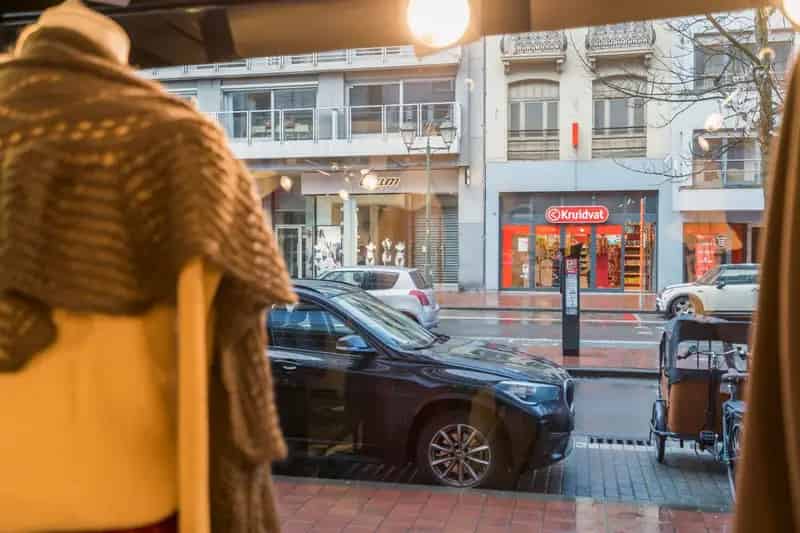 Winkelruimte op topligging in de Lippenslaan te Knokke