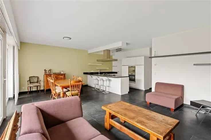 Appartement 2 slaapkamers tuin terras autostaanplaats